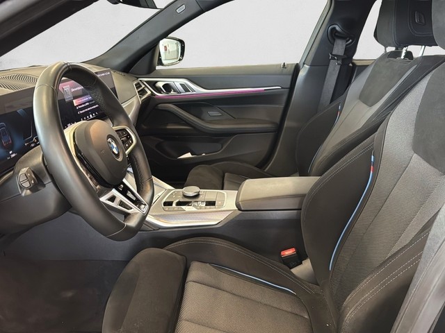 BMW Serie 4 420d Gran Coupe color Negro. Año 2025. 140KW(190CV). Diésel. En concesionario Enekuri Motor de Vizcaya