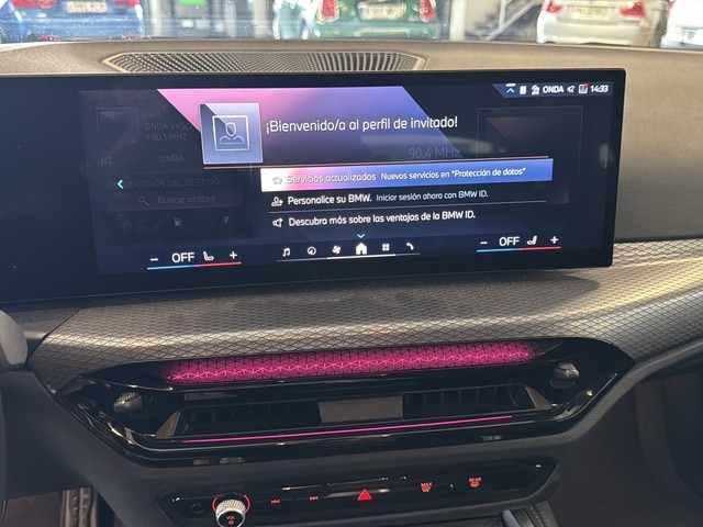 BMW Serie 4 420d Gran Coupe color Negro. Año 2025. 140KW(190CV). Diésel. En concesionario Enekuri Motor de Vizcaya