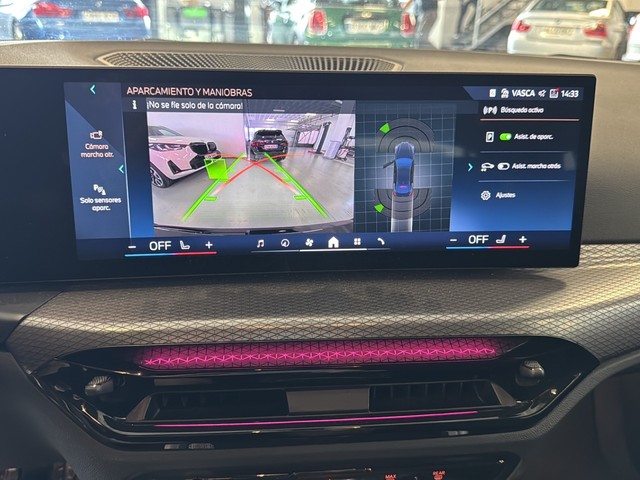 BMW Serie 4 420d Gran Coupe color Negro. Año 2025. 140KW(190CV). Diésel. En concesionario Enekuri Motor de Vizcaya