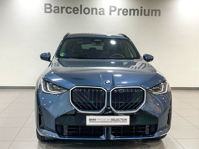BMW X3 xDrive20d color Azul. Año 2024. 145KW(197CV). Diésel. En concesionario Barcelona Premium -- GRAN VIA de Barcelona