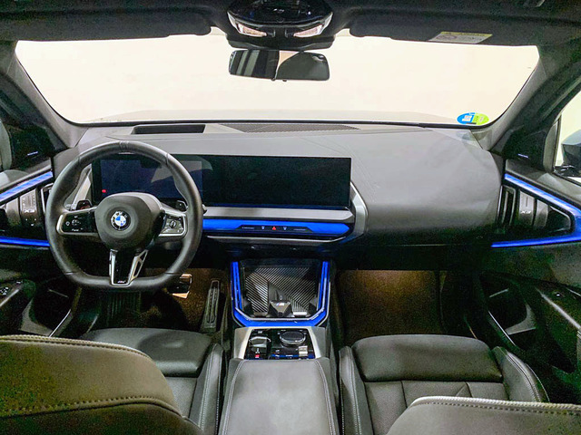 BMW X3 xDrive20d color Azul. Año 2024. 145KW(197CV). Diésel. En concesionario Barcelona Premium -- GRAN VIA de Barcelona