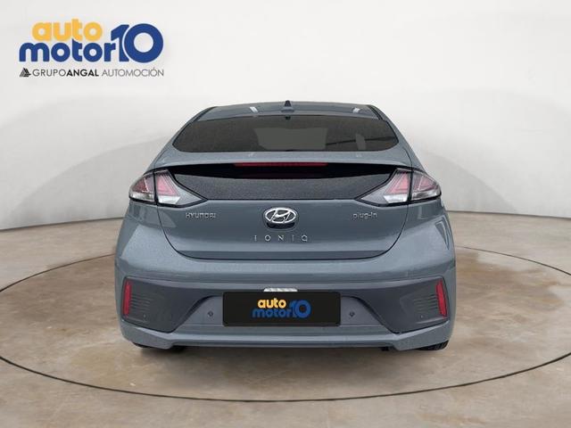 Foto 4 Hyundai Ioniq 1.6 GDI PHEV Tecno DT 104 kW (141 CV)