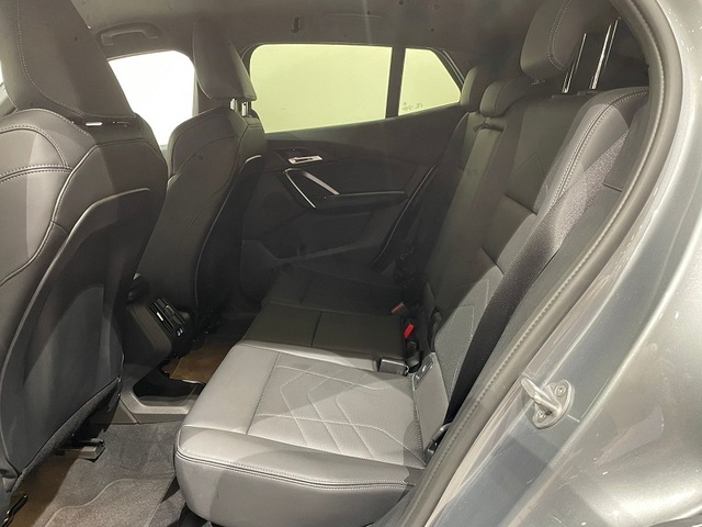 BMW X2 sDrive18d color Gris. Año 2025. 110KW(150CV). Diésel. En concesionario ALBAMOCION CIUDAD REAL de Ciudad Real