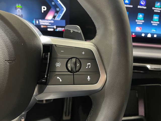 BMW X2 sDrive18d color Gris. Año 2025. 110KW(150CV). Diésel. En concesionario ALBAMOCION CIUDAD REAL de Ciudad Real