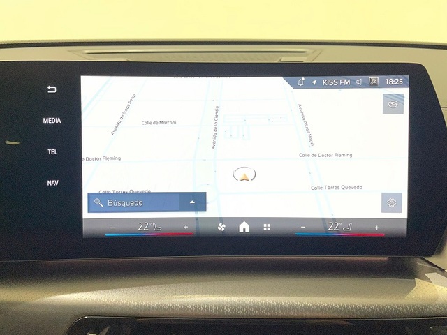 BMW X2 sDrive18d color Gris. Año 2025. 110KW(150CV). Diésel. En concesionario ALBAMOCION CIUDAD REAL de Ciudad Real