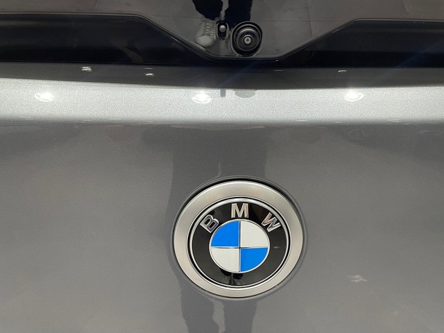 BMW X2 sDrive18d color Gris. Año 2025. 110KW(150CV). Diésel. En concesionario ALBAMOCION CIUDAD REAL de Ciudad Real