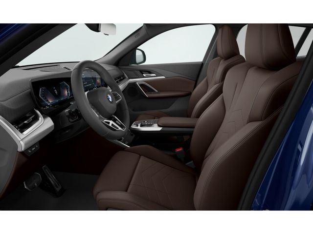 BMW X2 sDrive20d color Azul. Año 2025. 120KW(163CV). Diésel. En concesionario ALBAMOCION CIUDAD REAL  de Ciudad Real
