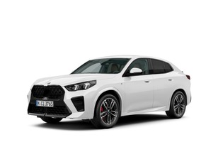 Fotos de BMW X2 sDrive20d color Blanco. Año 2025. 120KW(163CV). Diésel. En concesionario ALBAMOCION CIUDAD REAL  de Ciudad Real
