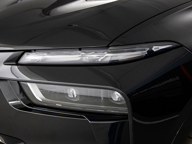 BMW X7 xDrive40d color Negro. Año 2025. 259KW(352CV). Diésel. En concesionario BMW Fuenteolid Valladolid de Valladolid