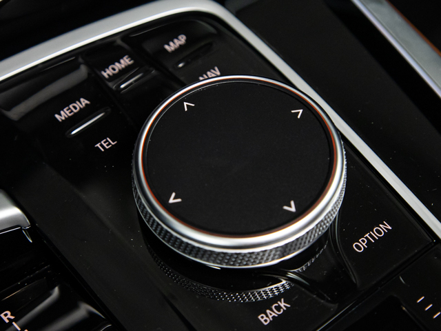 BMW X7 xDrive40d color Negro. Año 2025. 259KW(352CV). Diésel. En concesionario BMW Fuenteolid Valladolid de Valladolid