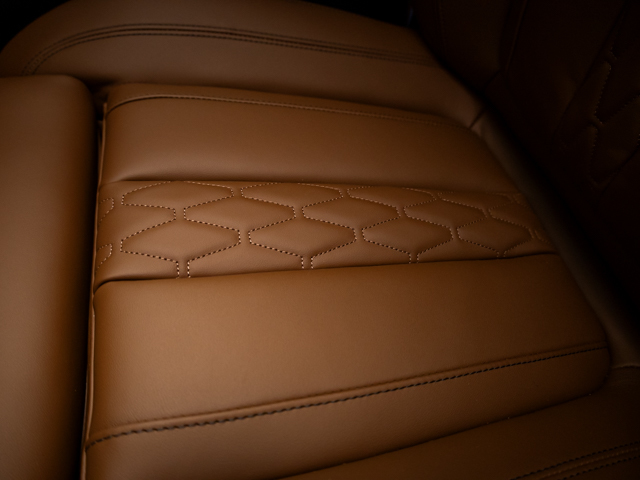 BMW X7 xDrive40d color Negro. Año 2025. 259KW(352CV). Diésel. En concesionario BMW Fuenteolid Valladolid de Valladolid