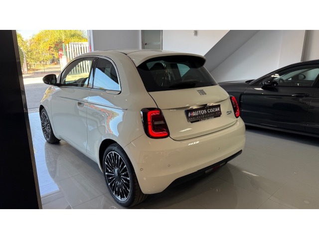 Fiat 500 Electrico Monotrim 320km 87 kW (118 CV)