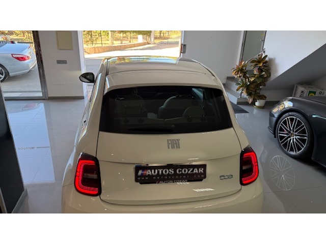 Fiat 500 Electrico Monotrim 320km 87 kW (118 CV)