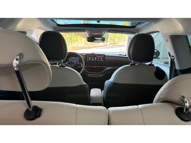 Fiat 500 Electrico Monotrim 320km 87 kW (118 CV)