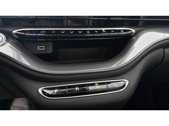 Fiat 500 Electrico Monotrim 320km 87 kW (118 CV)
