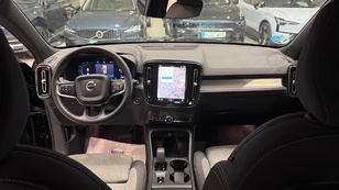 Volvo XC40 B3 G Ocasión 120 KW (163CV) - 4