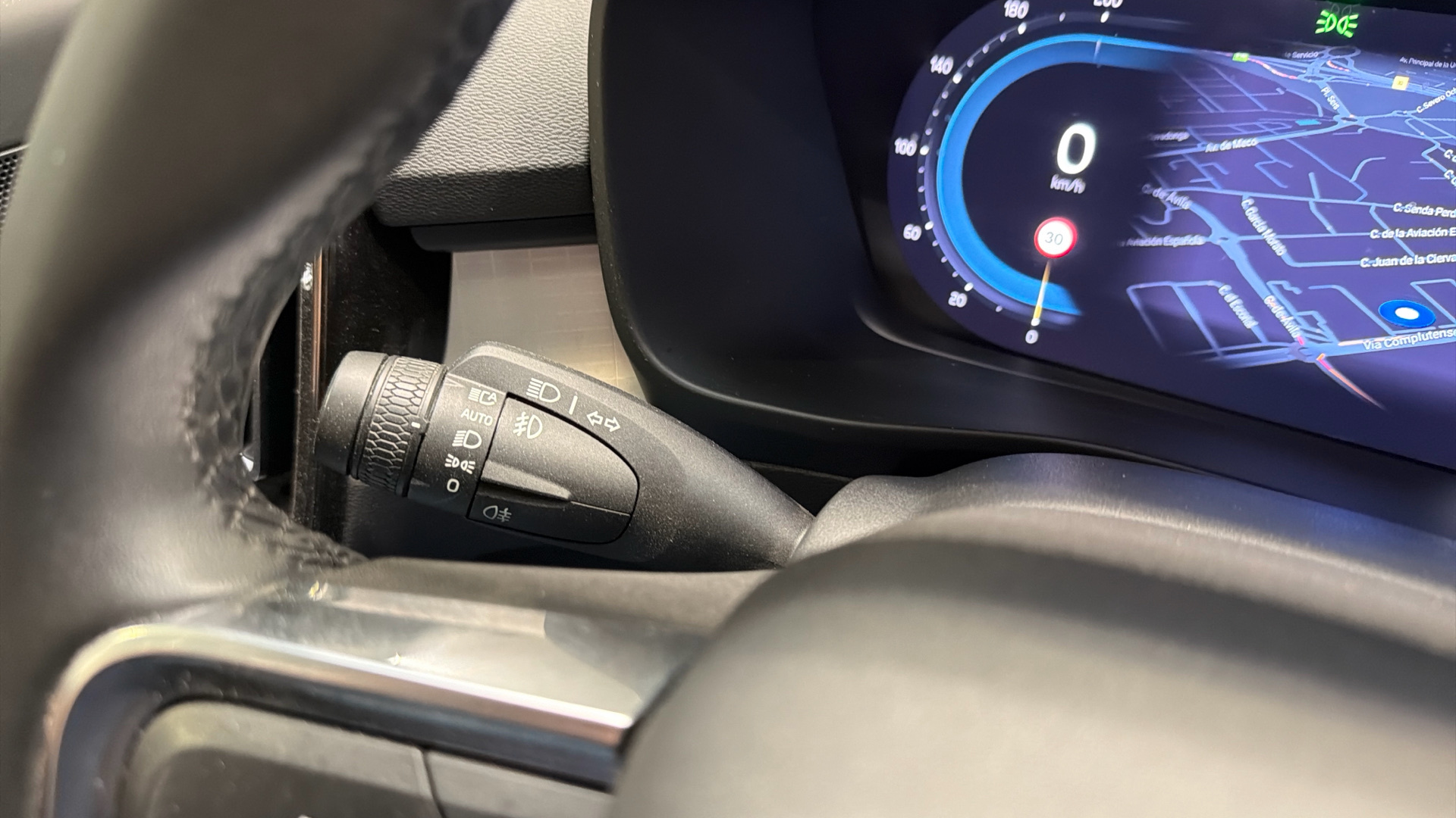 Volvo XC40 segunda mano 87721052 - 17 Volvo XC40 segunda mano 87721052 - 17