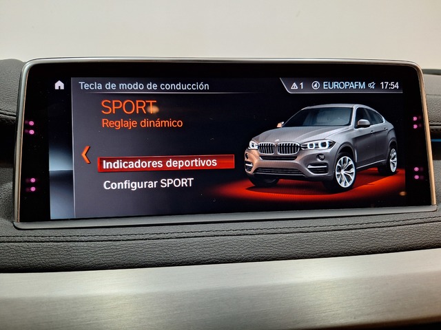 BMW X6 xDrive30d color Blanco. Año 2019. 190KW(258CV). Diésel. En concesionario Tormes Motor de Salamanca