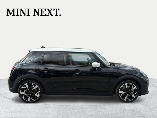 fotoG 10 del MINI MINI 5 Puertas Cooper C 115 kW (156 CV) 156cv Gasolina del 2025 en Granada