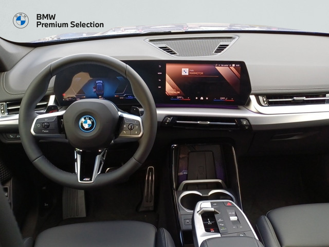 BMW X1 xDrive25e color Azul. Año 2025. 180KW(245CV). Híbrido Electro/Gasolina. En concesionario Marmotor de Las Palmas