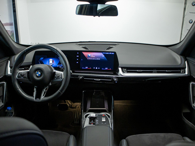 BMW X1 xDrive20d color Blanco. Año 2024. 120KW(163CV). Diésel. En concesionario BMW Fuenteolid Valladolid de Valladolid