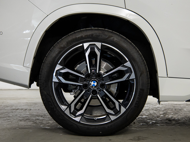 BMW X1 xDrive20d color Blanco. Año 2024. 120KW(163CV). Diésel. En concesionario BMW Fuenteolid Valladolid de Valladolid