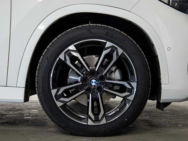 BMW X1 xDrive20d color Blanco. Año 2024. 120KW(163CV). Diésel. En concesionario BMW Fuenteolid Valladolid de Valladolid