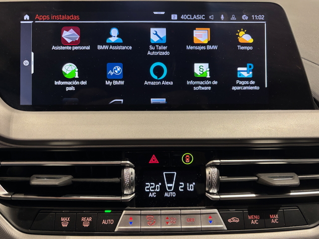 BMW Serie 1 118d color Gris. Año 2024. 110KW(150CV). Diésel. En concesionario Automotor Costa, S.L.U. de Almería