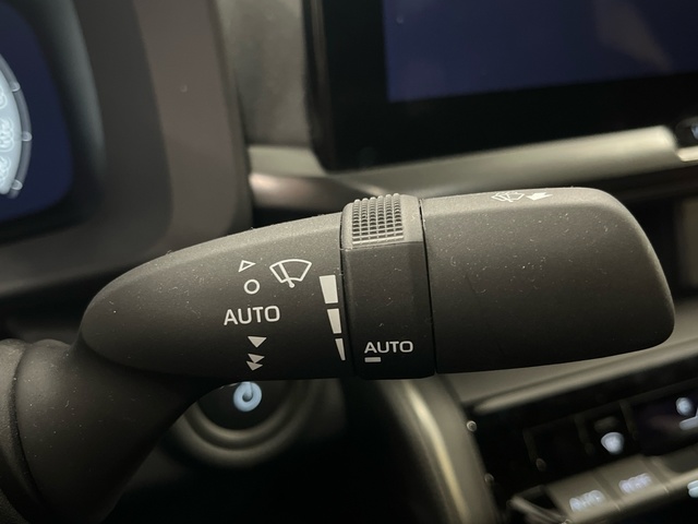 Toyota C-HR 140H Advance 103 kW (140 CV)