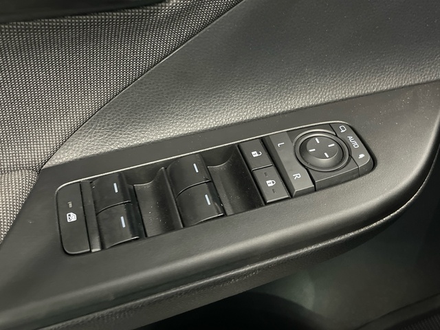 Toyota C-HR 140H Advance 103 kW (140 CV)