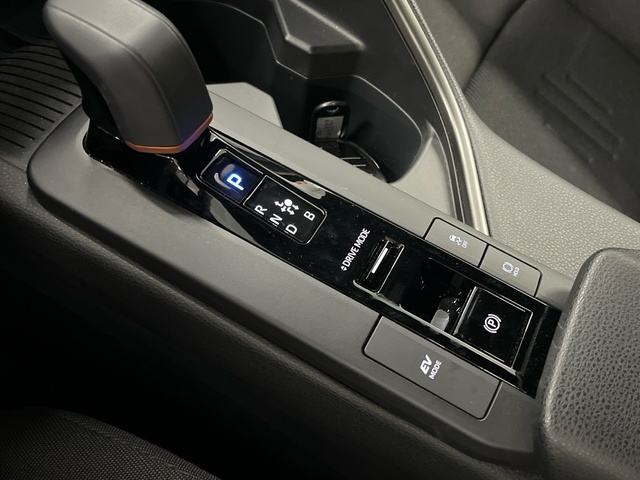 Toyota C-HR 140H Advance 103 kW (140 CV)