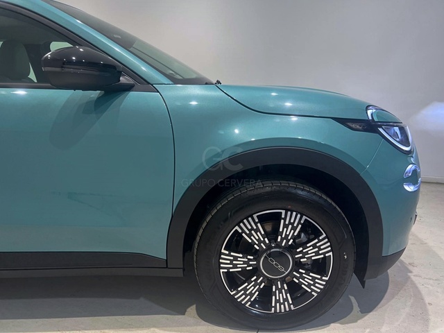 Foto 10 Fiat 600 1.2 MHEV Icon DDCT 81 kW (110 CV)