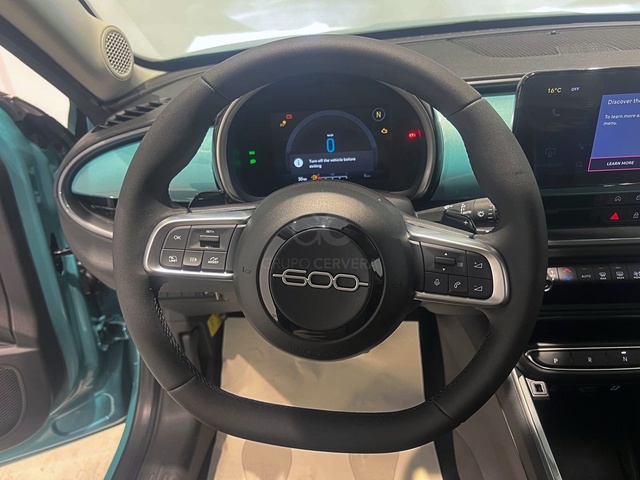 Foto 18 Fiat 600 1.2 MHEV Icon DDCT 81 kW (110 CV)