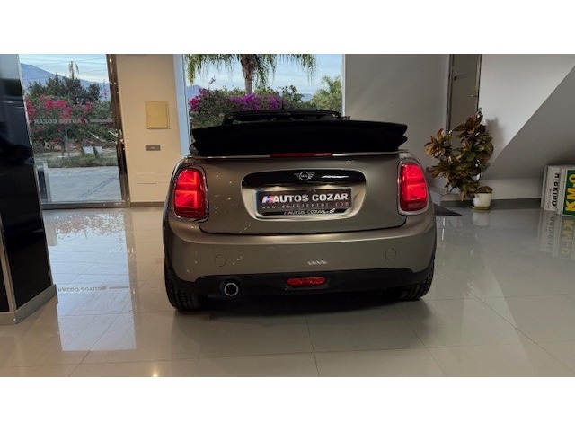 MINI MINI Cabrio Cooper 100 kW (136 CV)