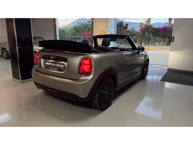 MINI MINI Cabrio Cooper 100 kW (136 CV)