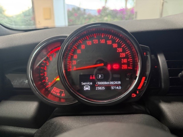 MINI MINI Cabrio Cooper 100 kW (136 CV)