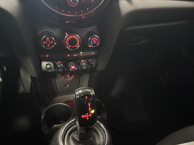 MINI MINI Cabrio Cooper 100 kW (136 CV)