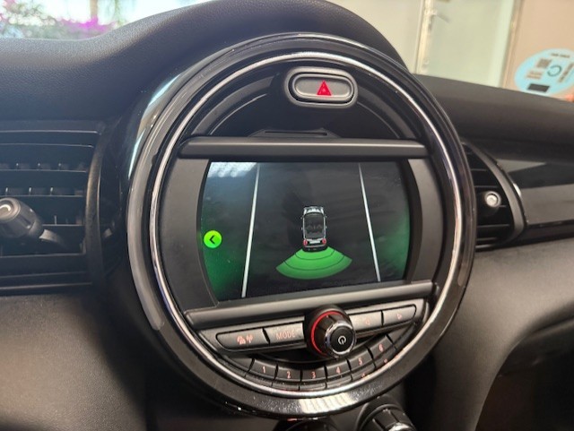 MINI MINI Cabrio Cooper 100 kW (136 CV)