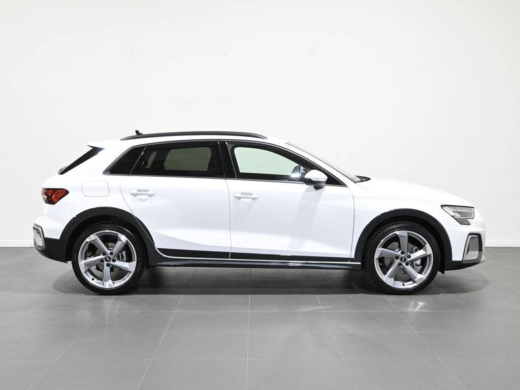 Audi A3 allstreet Genuine 35 TFSI 110 kW (150 CV) S tronic 2