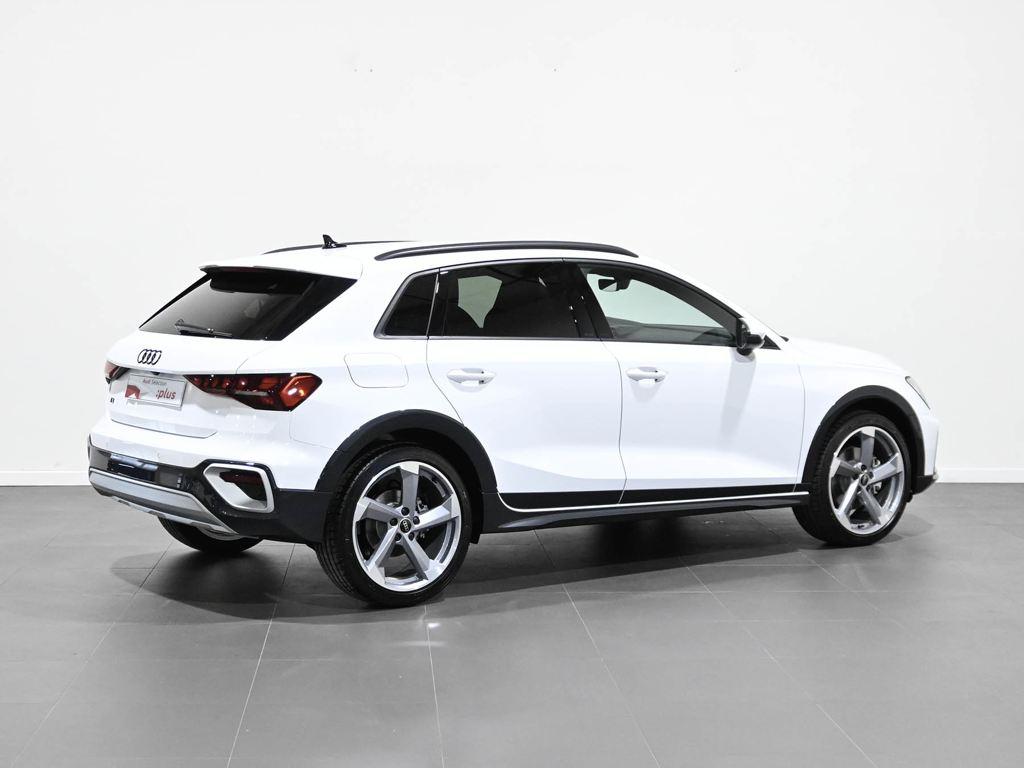 Audi A3 allstreet Genuine 35 TFSI 110 kW (150 CV) S tronic 3