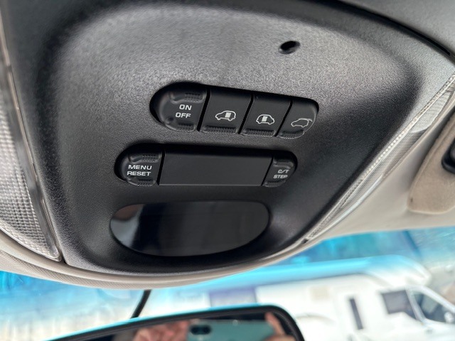 Chrysler Grand Voyager 3.3 Limited AWD 7 Plazas 134 kW (180 CV)
