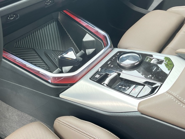 BMW X3 xDrive20d color Blanco. Año 2025. 145KW(197CV). Diésel. En concesionario Grünblau Motor (Bmw y Mini) de Cantabria