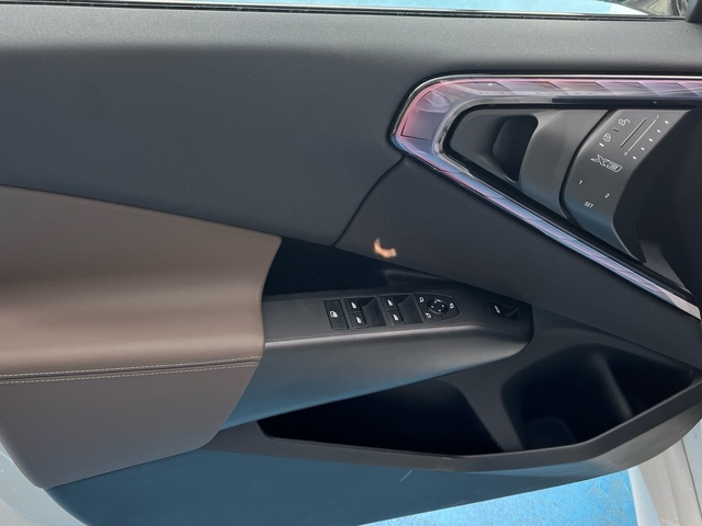 BMW X3 xDrive20d color Blanco. Año 2025. 145KW(197CV). Diésel. En concesionario Grünblau Motor (Bmw y Mini) de Cantabria