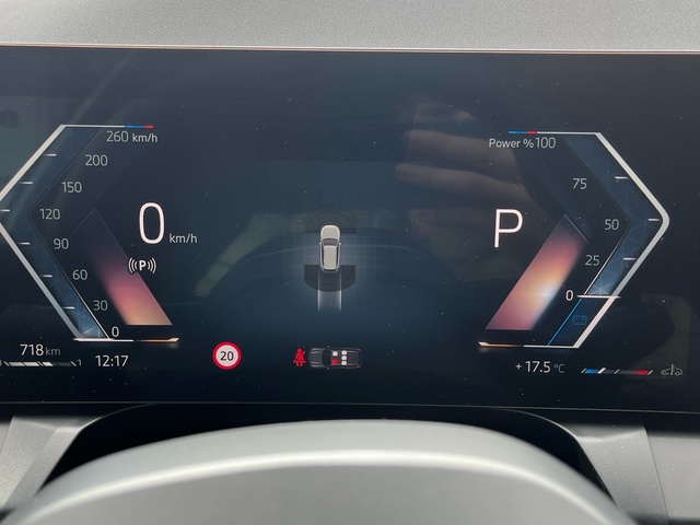 BMW X3 xDrive20d color Blanco. Año 2025. 145KW(197CV). Diésel. En concesionario Grünblau Motor (Bmw y Mini) de Cantabria