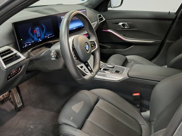 BMW Serie 3 318d Touring color Gris. Año 2025. 110KW(150CV). Diésel. En concesionario Automoviles Bertolin, S.L. de Valencia