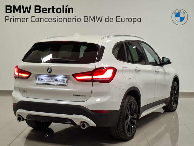 BMW X1 sDrive18d color Blanco. Año 2020. 110KW(150CV). Diésel. En concesionario Automoviles Bertolin, S.L. de Valencia