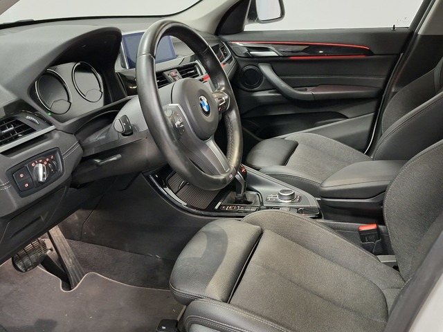 BMW X1 sDrive18d color Blanco. Año 2020. 110KW(150CV). Diésel. En concesionario Automoviles Bertolin, S.L. de Valencia