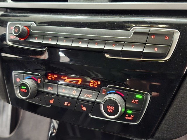 BMW X1 sDrive18d color Blanco. Año 2020. 110KW(150CV). Diésel. En concesionario Automoviles Bertolin, S.L. de Valencia