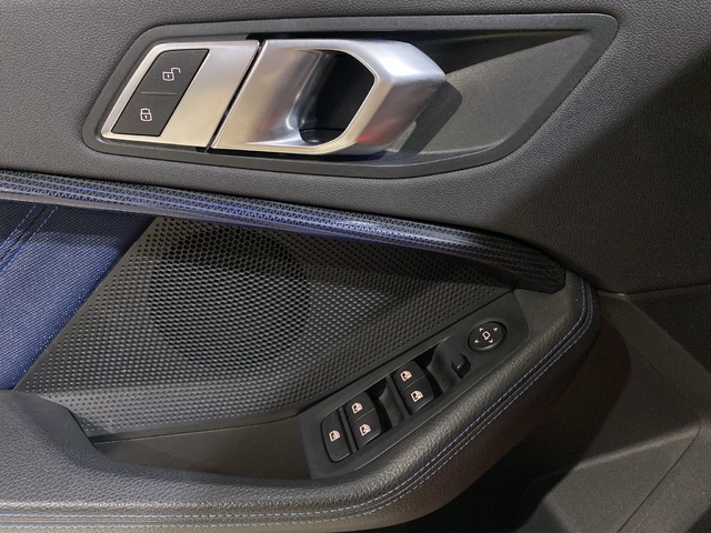 BMW Serie 1 116d color Rojo. Año 2020. 85KW(116CV). Diésel. En concesionario Hispamovil Elche de Alicante