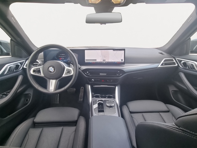 BMW Serie 4 420d Gran Coupe color Gris. Año 2024. 140KW(190CV). Diésel. En concesionario GANDIA Automoviles Fersan, S.A. de Valencia